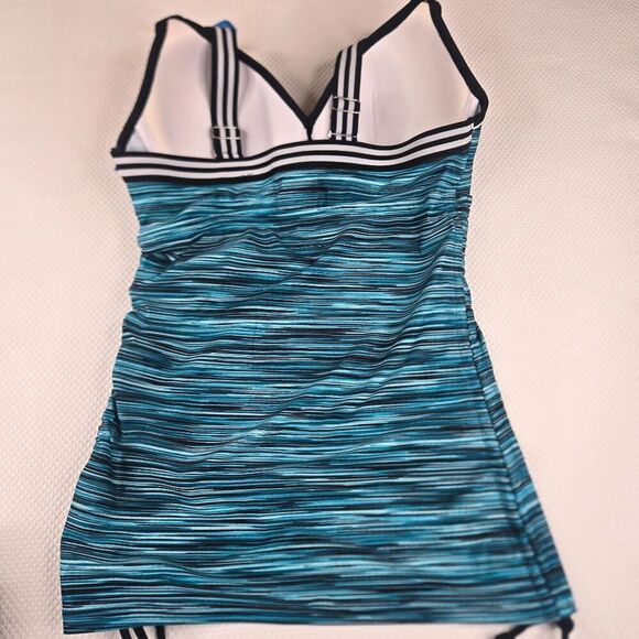 New Womens Size M Lagoon Stripe Tankini Swim Top Adj Strap Ruching Blue Black Sw - Picture 6 of 8